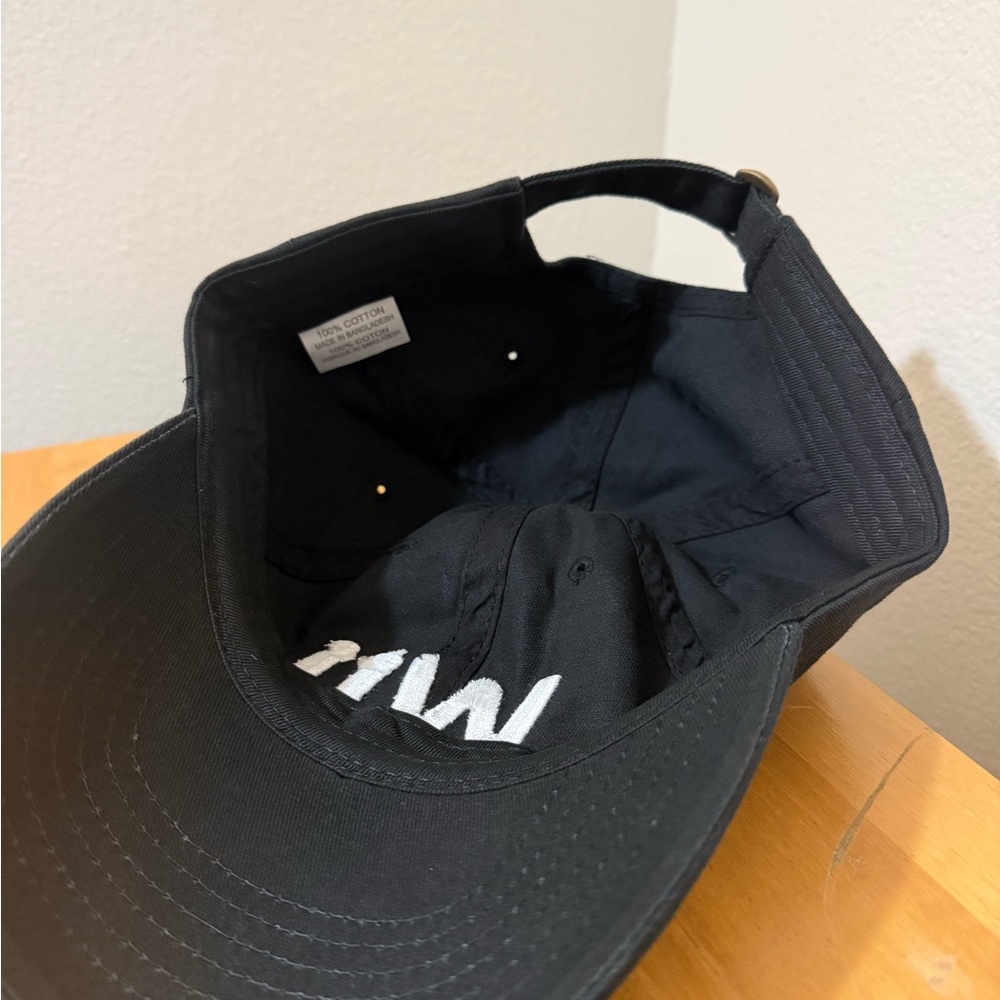 Black Wii Logo StrapBack Hat - Picture 2 of 3